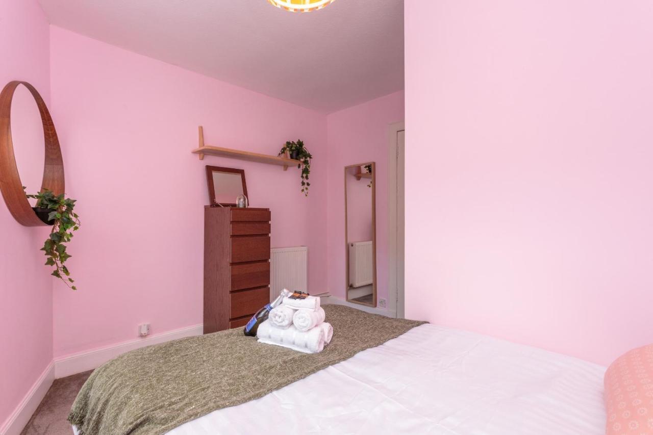 شقة إدنبرة  في Cute - 1Bd Near Centre - Leith Walk المظهر الخارجي الصورة